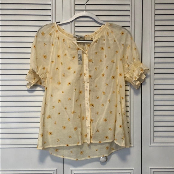 Madewell “Smocked Button-Up Top in French Daisies” - Picture 2 of 4